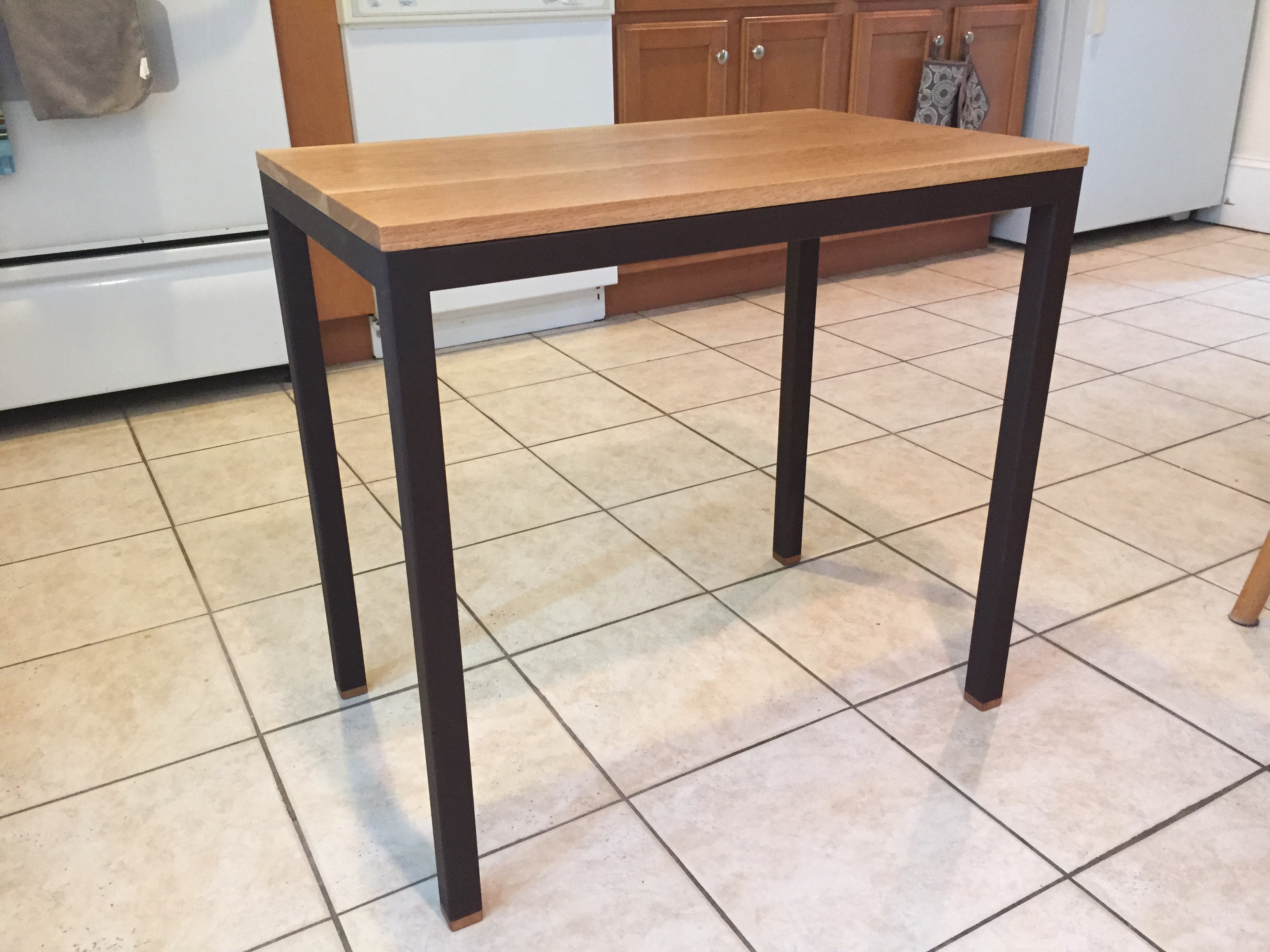 Side Table Design 2
